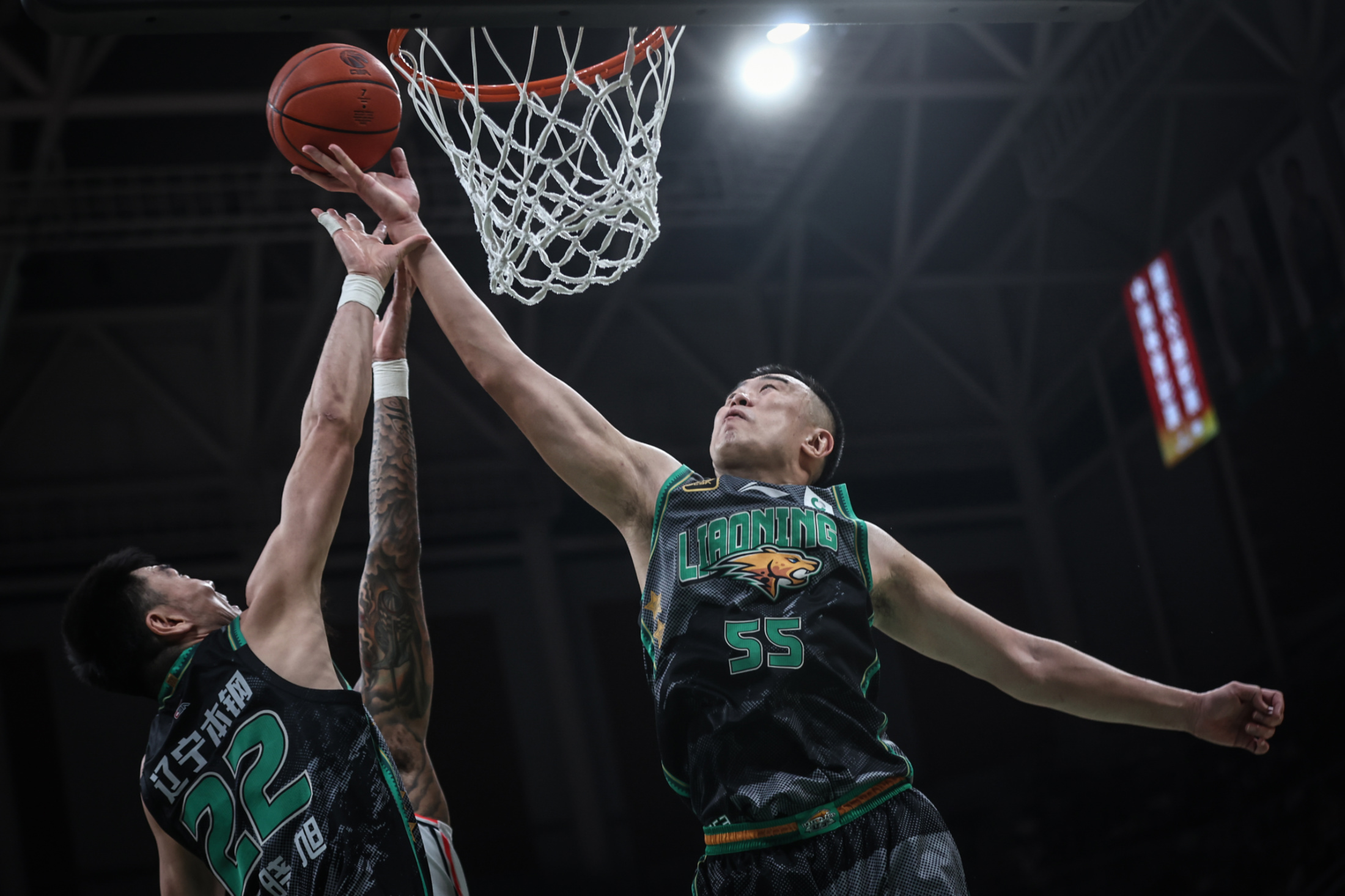 开云体育app关于明尼苏达森林狼发布备战花絮，赛后临场应变，CBA季后赛任务艰巨，训练强度明显提升的信息