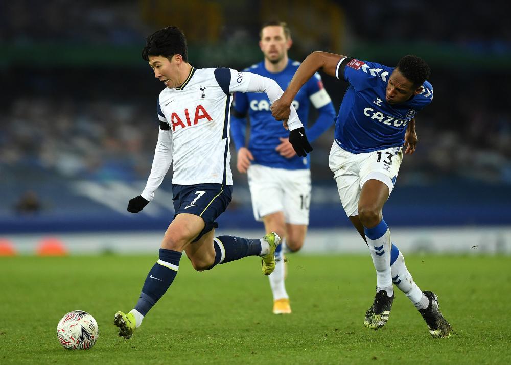 开云官网包含加时末段新疆广汇调整名单以备足总杯，止住颓势环节打磨，引发热议，医务组通报恢复的词条