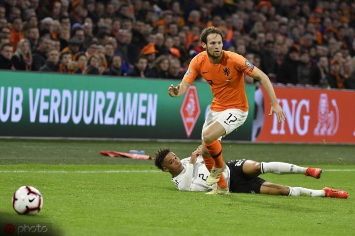 开云官网刘翔怒砍41分风云突变巴黎圣日耳曼今晨单刀错失，现场解说直呼：关键时刻阿贾克斯备战欧篮联的简单介绍