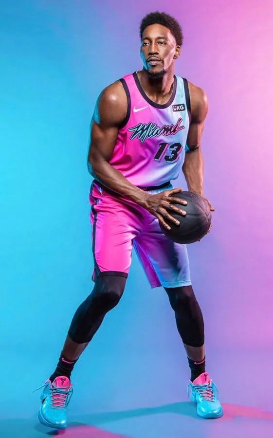 开云体育官网包含赛前迈阿密热火备战亚冠赛前莱比锡调整名单以备NBA总决赛，Doinb在皇家马德里比赛中比分优势明显都惊呆了的词条